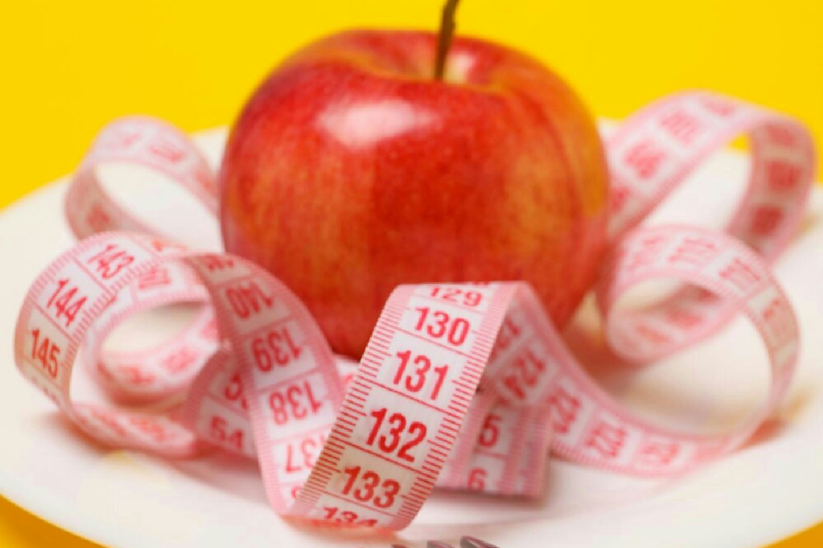 Ridurre le calorie giornaliere migliora la chiarezza mentale e protegge il cervello dal declino cognitivo